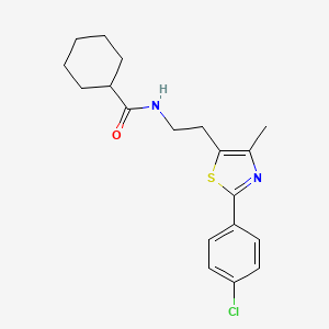 molecular formula C19H23ClN2OS B2420226 N-{2-[2-(4-chlorophenyl)-4-methyl-1,3-thiazol-5-yl]ethyl}cyclohexanecarboxamide CAS No. 946250-44-8