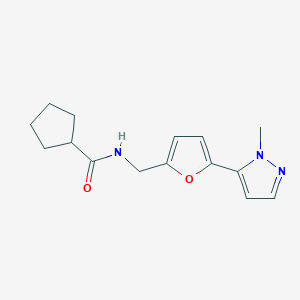 molecular formula C15H19N3O2 B2421098 N-{[5-(1-methyl-1H-pyrazol-5-yl)furan-2-yl]methyl}cyclopentanecarboxamide CAS No. 2415539-69-2