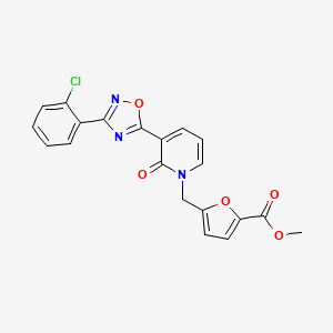 methyl 5-((3-(3-(2-chlorophenyl)-1,2,4-oxadiazol-5-yl)-2-oxopyridin-1(2H)-yl)methyl)furan-2-carboxylate
