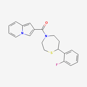 (7-(2-Fluorophenyl)-1,4-thiazepan-4-yl)(indolizin-2-yl)methanone