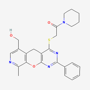 2-{[11-(Hydroxymethyl)-14-methyl-5-phenyl-2-oxa-4,6,13-triazatricyclo[8.4.0.0^{3,8}]tetradeca-1(10),3(8),4,6,11,13-hexaen-7-yl]sulfanyl}-1-(piperidin-1-yl)ethan-1-one