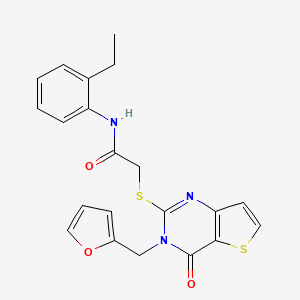 molecular formula C21H19N3O3S2 B2426865 N-(2-ethylphenyl)-2-{[3-(2-furylmethyl)-4-oxo-3,4-dihydrothieno[3,2-d]pyrimidin-2-yl]thio}acetamide CAS No. 1326857-00-4