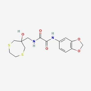 N'-(1,3-Benzodioxol-5-yl)-N-[(6-hydroxy-1,4-dithiepan-6-yl)methyl]oxamide