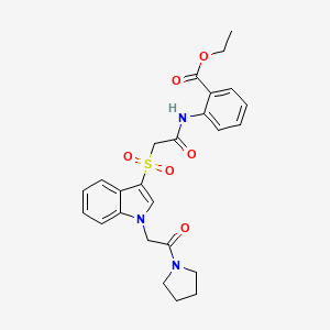 molecular formula C25H27N3O6S B2427625 乙酸 2-(2-((1-(2-氧代-2-(吡咯啉-1-基)乙基)-1H-吲哚-3-基)磺酰)乙酰氨基)苯甲酸酯 CAS No. 878056-86-1