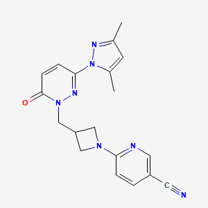 molecular formula C19H19N7O B2427631 6-(3-{[3-(3,5-二甲基-1H-吡唑-1-基)-6-氧代-1,6-二氢吡啶-1-基]甲基}氮杂环丁烷-1-基)吡啶-3-羧腈 CAS No. 2195940-95-3