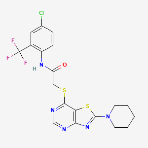 molecular formula C19H17ClF3N5OS2 B2428263 N-(4-chloro-2-(trifluoromethyl)phenyl)-2-((2-(piperidin-1-yl)thiazolo[4,5-d]pyrimidin-7-yl)thio)acetamide CAS No. 1358600-31-3