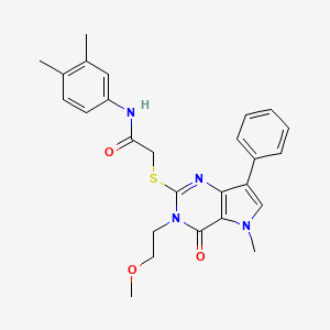 molecular formula C26H28N4O3S B2429386 N-(3,4-dimethylphenyl)-2-{[3-(2-methoxyethyl)-5-methyl-4-oxo-7-phenyl-3H,4H,5H-pyrrolo[3,2-d]pyrimidin-2-yl]sulfanyl}acetamide CAS No. 1111998-46-9