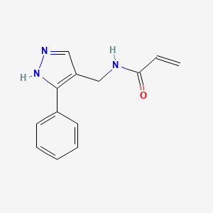 molecular formula C13H13N3O B2434687 N-[(5-Phenyl-1H-pyrazol-4-yl)methyl]prop-2-enamide CAS No. 2361641-80-5