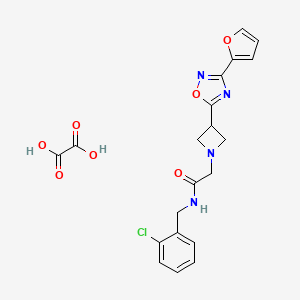 molecular formula C20H19ClN4O7 B2438338 N-(2-chlorobenzyl)-2-(3-(3-(furan-2-yl)-1,2,4-oxadiazol-5-yl)azetidin-1-yl)acetamide oxalate CAS No. 1428359-02-7