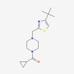 molecular formula C16H25N3OS B2439724 (4-((4-(Tert-butyl)thiazol-2-yl)methyl)piperazin-1-yl)(cyclopropyl)methanone CAS No. 1105232-49-2