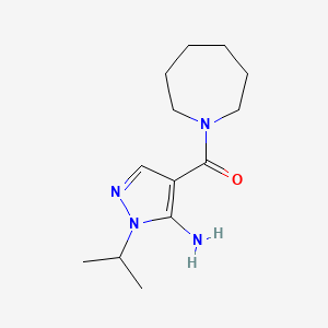 molecular formula C13H22N4O B2439732 4-(Azepan-1-ylcarbonyl)-1-isopropyl-1H-pyrazol-5-amine CAS No. 1896044-50-0
