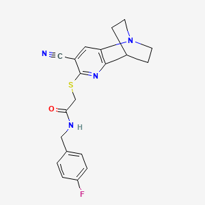 molecular formula C20H19FN4OS B2440435 2-({4-cyano-1,6-diazatricyclo[6.2.2.0^{2,7}]dodeca-2,4,6-trien-5-yl}sulfanyl)-N-[(4-fluorophenyl)methyl]acetamide CAS No. 728888-45-7