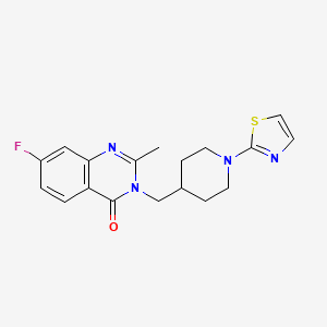 molecular formula C18H19FN4OS B2441908 7-Fluoro-2-methyl-3-{[1-(1,3-thiazol-2-yl)piperidin-4-yl]methyl}-3,4-dihydroquinazolin-4-one CAS No. 2415622-33-0