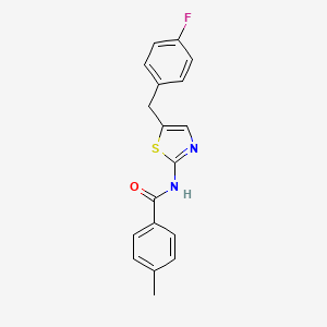 molecular formula C18H15FN2OS B2442408 N-{5-[(4-氟苯基)甲基]-1,3-噻唑-2-基}-4-甲基苯甲酰胺 CAS No. 292057-34-2