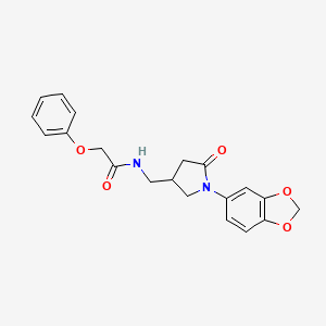 molecular formula C20H20N2O5 B2445604 N-((1-(benzo[d][1,3]dioxol-5-yl)-5-oxopyrrolidin-3-yl)methyl)-2-phenoxyacetamide CAS No. 954686-46-5