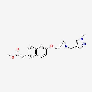 molecular formula C21H23N3O3 B2446815 Methyl 2-[6-[[1-[(1-methylpyrazol-4-yl)methyl]aziridin-2-yl]methoxy]naphthalen-2-yl]acetate CAS No. 2418673-81-9