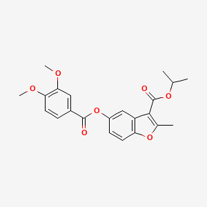 molecular formula C22H22O7 B2449525 Isopropyl 5-((3,4-dimethoxybenzoyl)oxy)-2-methylbenzofuran-3-carboxylate CAS No. 300557-38-4