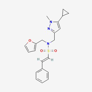 molecular formula C21H23N3O3S B2449920 (E)-N-((5-cyclopropyl-1-methyl-1H-pyrazol-3-yl)methyl)-N-(furan-2-ylmethyl)-2-phenylethenesulfonamide CAS No. 1799266-60-6