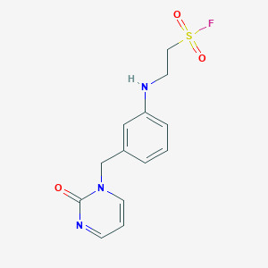 molecular formula C13H14FN3O3S B2450044 2-[3-[(2-Oxopyrimidin-1-yl)methyl]anilino]ethanesulfonyl fluoride CAS No. 2249169-08-0