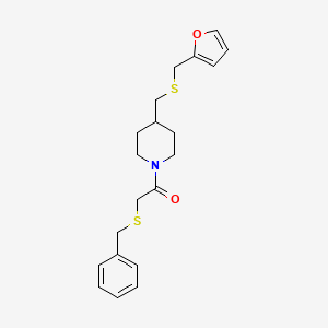 2-(Benzylthio)-1-(4-(((furan-2-ylmethyl)thio)methyl)piperidin-1-yl)ethanone