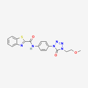 molecular formula C18H16N6O3S B2450404 N-(4-(4-(2-methoxyethyl)-5-oxo-4,5-dihydro-1H-tetrazol-1-yl)phenyl)benzo[d]thiazole-2-carboxamide CAS No. 1396711-54-8