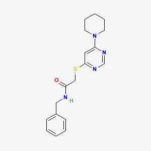 molecular formula C18H22N4OS B2452022 N-benzyl-2-{[6-(piperidin-1-yl)pyrimidin-4-yl]sulfanyl}acetamide CAS No. 1207027-69-7