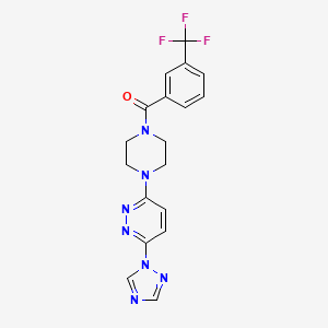 molecular formula C18H16F3N7O B2455899 3-(1H-1,2,4-triazol-1-yl)-6-{4-[3-(trifluoromethyl)benzoyl]piperazin-1-yl}pyridazine CAS No. 1797563-76-8