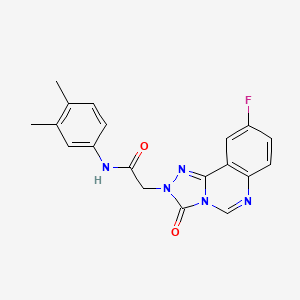 molecular formula C19H16FN5O2 B2456034 N-(3,4-dimethylphenyl)-2-{9-fluoro-3-oxo-2H,3H-[1,2,4]triazolo[4,3-c]quinazolin-2-yl}acetamide CAS No. 1286726-02-0