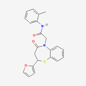molecular formula C22H20N2O3S B2456850 2-[2-(furan-2-yl)-4-oxo-2,3,4,5-tetrahydro-1,5-benzothiazepin-5-yl]-N-(2-methylphenyl)acetamide CAS No. 863004-76-6