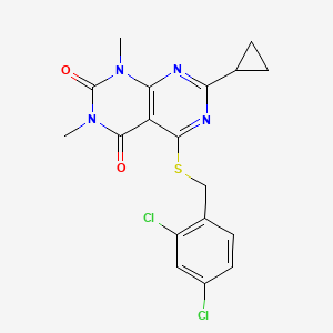 molecular formula C18H16Cl2N4O2S B2456936 7-cyclopropyl-5-((2,4-dichlorobenzyl)thio)-1,3-dimethylpyrimido[4,5-d]pyrimidine-2,4(1H,3H)-dione CAS No. 906228-43-1