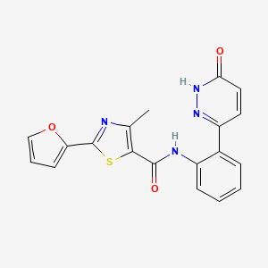 2-(furan-2-yl)-4-methyl-N-(2-(6-oxo-1,6-dihydropyridazin-3-yl)phenyl)thiazole-5-carboxamide