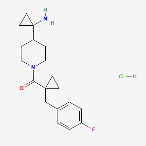 molecular formula C19H26ClFN2O B2457891 [4-(1-Aminocyclopropyl)piperidin-1-yl]-[1-[(4-fluorophenyl)methyl]cyclopropyl]methanone;hydrochloride CAS No. 2418717-69-6