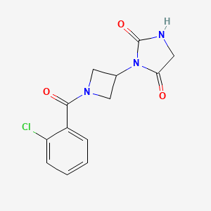 molecular formula C13H12ClN3O3 B2458296 3-(1-(2-Chlorobenzoyl)azetidin-3-yl)imidazolidine-2,4-dione CAS No. 2034425-14-2