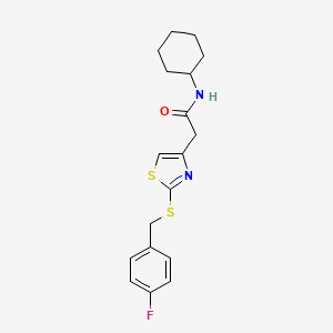 molecular formula C18H21FN2OS2 B2458527 N-cyclohexyl-2-(2-((4-fluorobenzyl)thio)thiazol-4-yl)acetamide CAS No. 941922-57-2