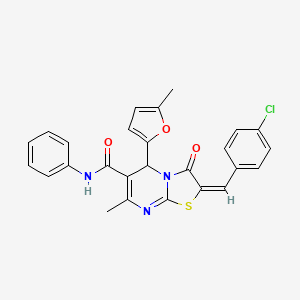 B2458650 (E)-2-(4-chlorobenzylidene)-7-methyl-5-(5-methylfuran-2-yl)-3-oxo-N-phenyl-3,5-dihydro-2H-thiazolo[3,2-a]pyrimidine-6-carboxamide CAS No. 364749-13-3