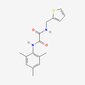 molecular formula C16H18N2O2S B2458875 N1-mesityl-N2-(thiophen-2-ylmethyl)oxalamide CAS No. 780787-22-6
