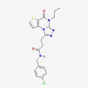 molecular formula C20H20ClN5O2S B2459213 N-[(4-chlorophenyl)methyl]-3-{7-oxo-8-propyl-5-thia-1,8,10,11-tetraazatricyclo[7.3.0.0^{2,6}]dodeca-2(6),3,9,11-tetraen-12-yl}propanamide CAS No. 1216378-28-7