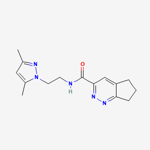 molecular formula C15H19N5O B2461932 N-[2-(3,5-dimethyl-1H-pyrazol-1-yl)ethyl]-5H,6H,7H-cyclopenta[c]pyridazine-3-carboxamide CAS No. 2415628-25-8