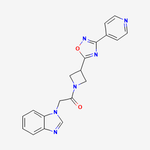 molecular formula C19H16N6O2 B2462616 2-(1H-苯并咪唑-1-基)-1-(3-(3-(吡啶-4-基)-1,2,4-噁二唑-5-基)氮杂环丁烷-1-基)乙酮 CAS No. 1251688-76-2