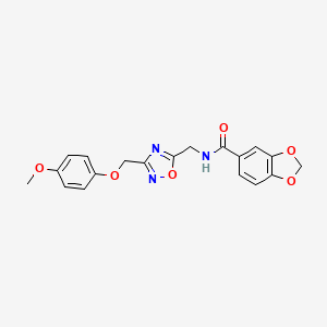 molecular formula C19H17N3O6 B2464109 N-((3-((4-methoxyphenoxy)methyl)-1,2,4-oxadiazol-5-yl)methyl)benzo[d][1,3]dioxole-5-carboxamide CAS No. 1226441-48-0