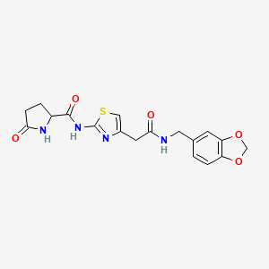molecular formula C18H18N4O5S B2466318 N-(4-(2-((benzo[d][1,3]dioxol-5-ylmethyl)amino)-2-oxoethyl)thiazol-2-yl)-5-oxopyrrolidine-2-carboxamide CAS No. 1105682-46-9