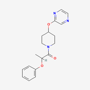 2-Phenoxy-1-(4-(pyrazin-2-yloxy)piperidin-1-yl)propan-1-one