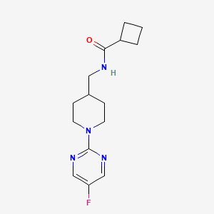 molecular formula C15H21FN4O B2467647 N-((1-(5-fluoropyrimidin-2-yl)piperidin-4-yl)methyl)cyclobutanecarboxamide CAS No. 2034379-93-4