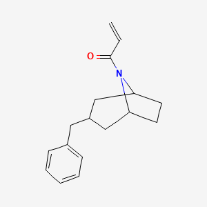 1-(3-Benzyl-8-azabicyclo[3.2.1]octan-8-yl)prop-2-en-1-one