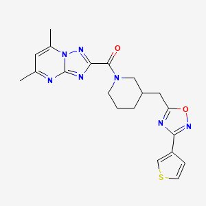 (5,7-Dimethyl-[1,2,4]triazolo[1,5-a]pyrimidin-2-yl)(3-((3-(thiophen-3-yl)-1,2,4-oxadiazol-5-yl)methyl)piperidin-1-yl)methanone