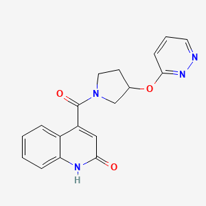 (2-Hydroxyquinolin-4-yl)(3-(pyridazin-3-yloxy)pyrrolidin-1-yl)methanone