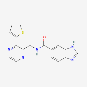 molecular formula C17H13N5OS B2474468 N-{[3-(thiophen-2-yl)pyrazin-2-yl]methyl}-1H-1,3-benzodiazole-5-carboxamide CAS No. 2034612-98-9