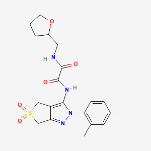 molecular formula C20H24N4O5S B2474538 N-[2-(2,4-dimethylphenyl)-5,5-dioxo-2H,4H,6H-5lambda6-thieno[3,4-c]pyrazol-3-yl]-N'-[(oxolan-2-yl)methyl]ethanediamide CAS No. 899751-23-6