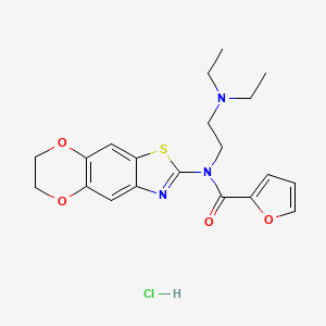 molecular formula C20H24ClN3O4S B2475394 N-(2-(diethylamino)ethyl)-N-(6,7-dihydro-[1,4]dioxino[2',3':4,5]benzo[1,2-d]thiazol-2-yl)furan-2-carboxamide hydrochloride CAS No. 1215511-92-4