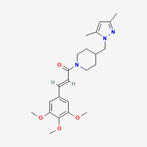 (E)-1-(4-((3,5-dimethyl-1H-pyrazol-1-yl)methyl)piperidin-1-yl)-3-(3,4,5-trimethoxyphenyl)prop-2-en-1-one